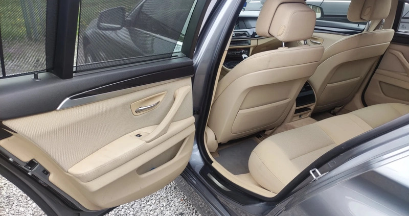 BMW Seria 5 cena 48750 przebieg: 253300, rok produkcji 2013 z Warszawa małe 154